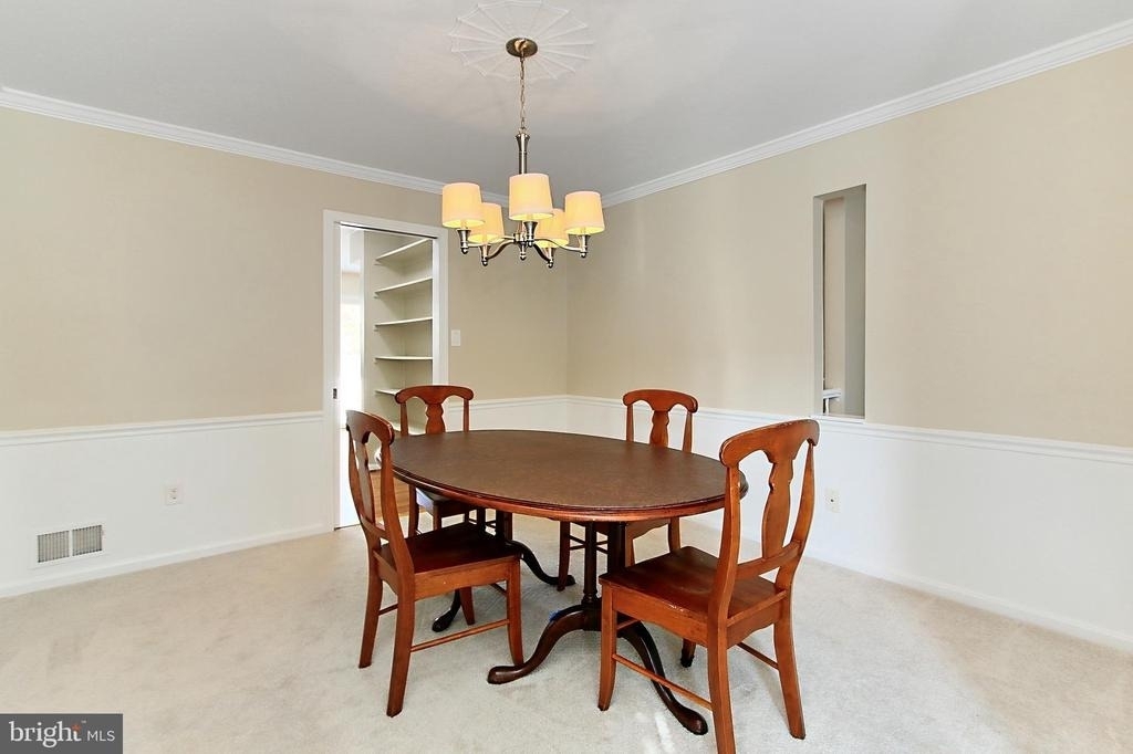 2804 Oakton Manor Court - Photo 9