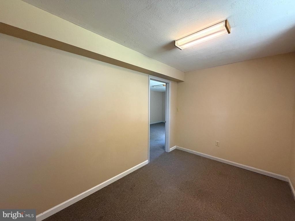 407 Tamarack Circle - Photo 34