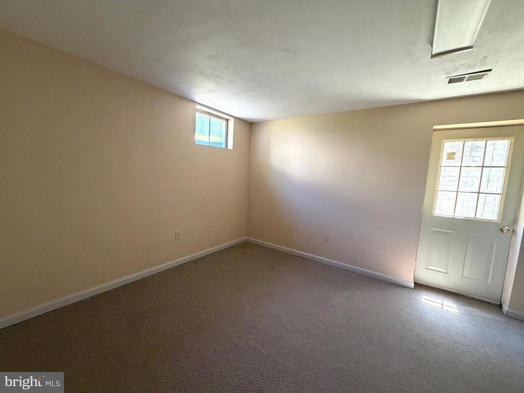 407 Tamarack Circle - Photo 28