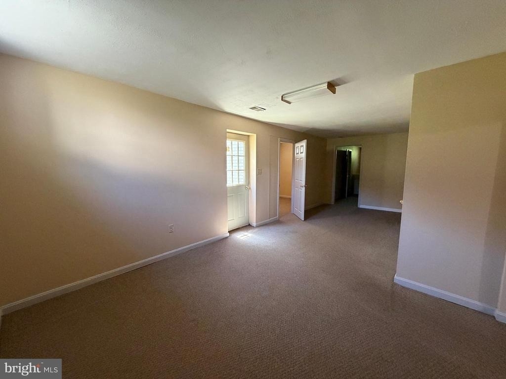 407 Tamarack Circle - Photo 27
