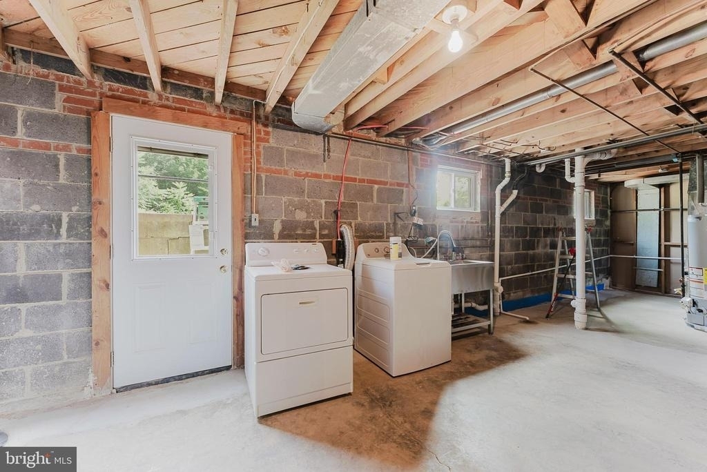 10914 Woodhaven Drive - Photo 21