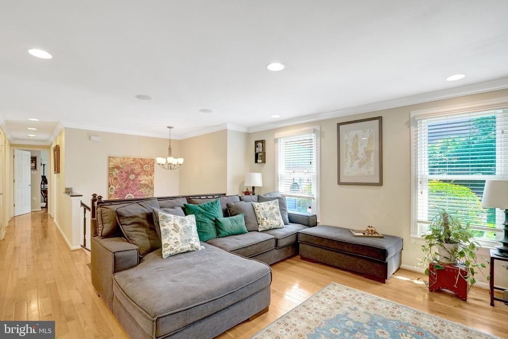 2616 18th Street S - Photo 4