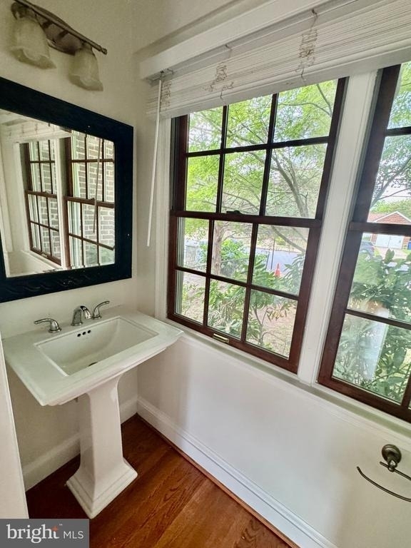 204 S Irving Street - Photo 13