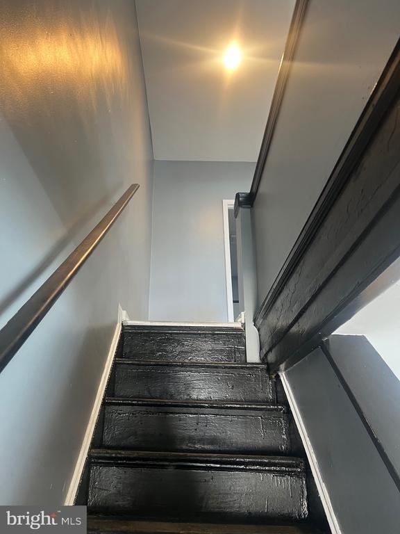 2106 S Shields Street - Photo 7
