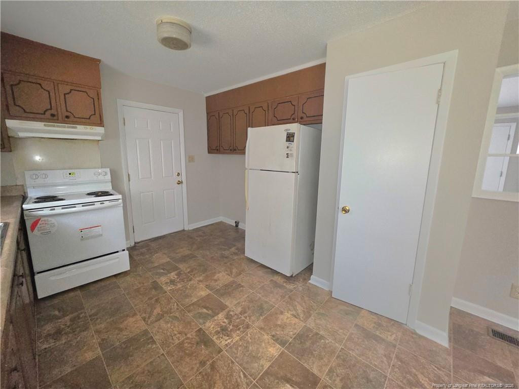 434 Homestead Drive - Photo 6