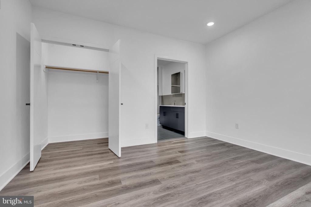 330 Cecil B Moore Avenue - Photo 19