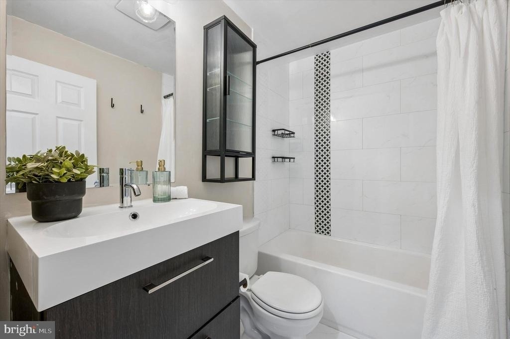 743 S 52nd Street - Photo 16