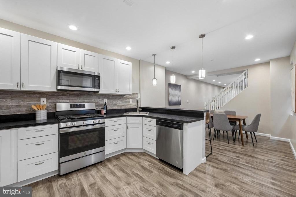 743 S 52nd Street - Photo 10