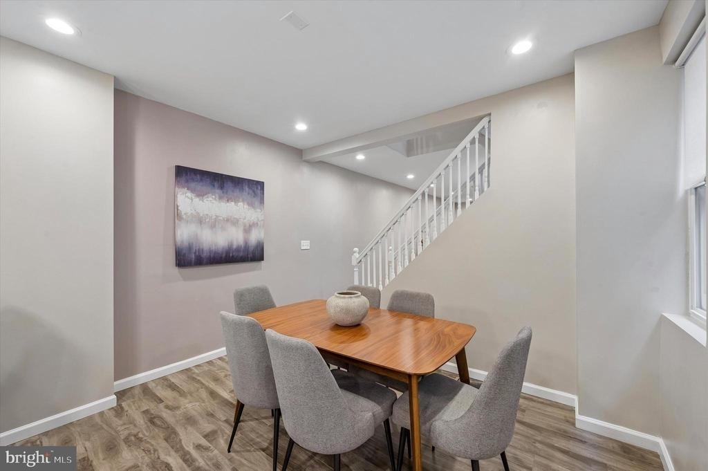 743 S 52nd Street - Photo 12