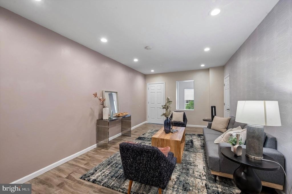 743 S 52nd Street - Photo 1