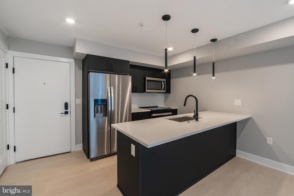 6604 Ridge Avenue - Photo 2
