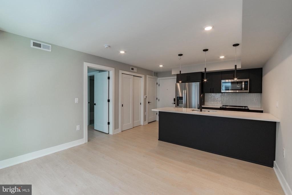 6604 Ridge Avenue - Photo 3