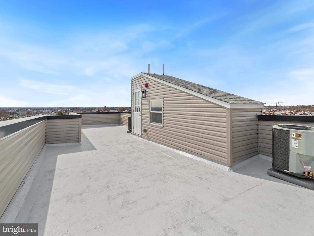 6442 Lansdowne Avenue - Photo 10