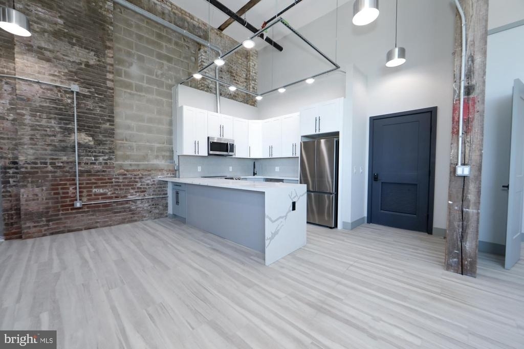 1810 E Venango Street - Photo 7