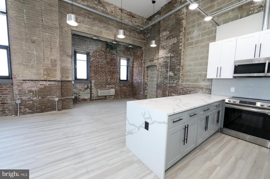 1810 E Venango Street - Photo 1