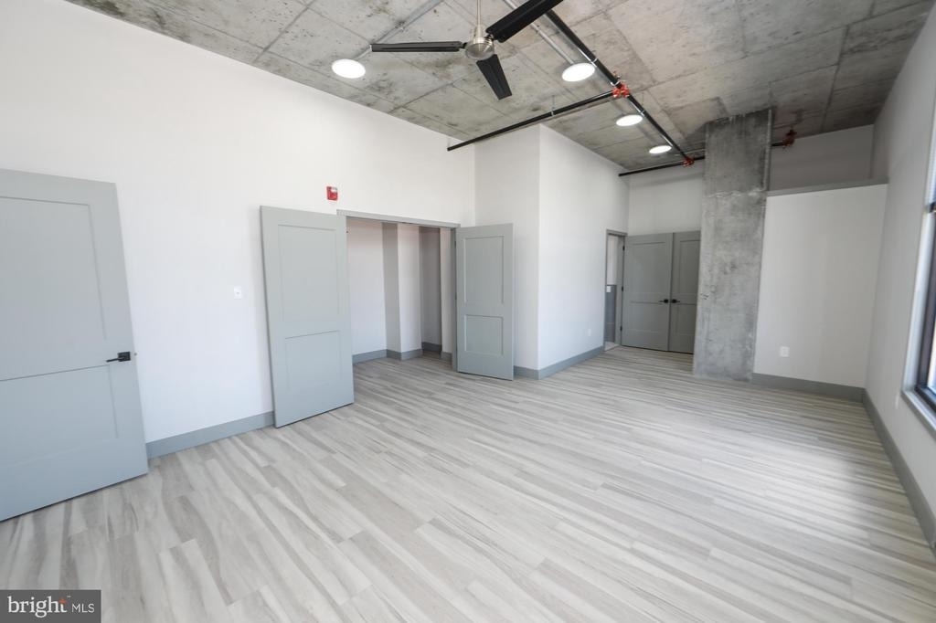 1810 E Venango Street - Photo 12
