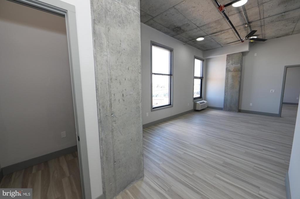 1810 E Venango Street - Photo 8