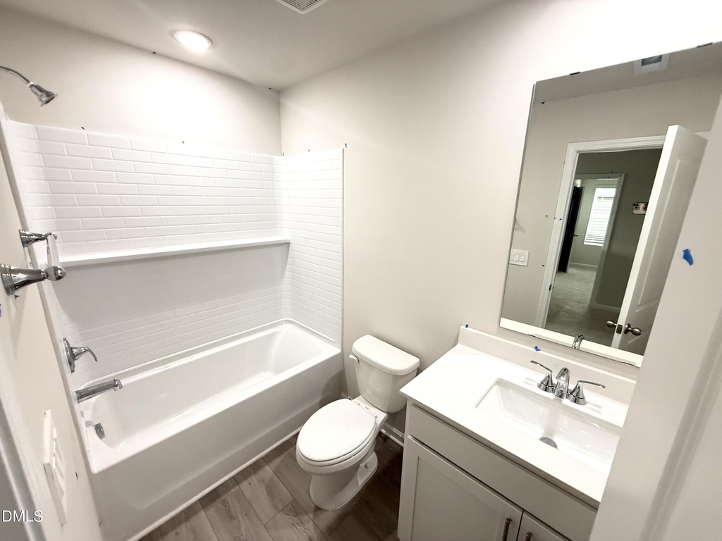 1008 Saint Lawrence Drive - Photo 9