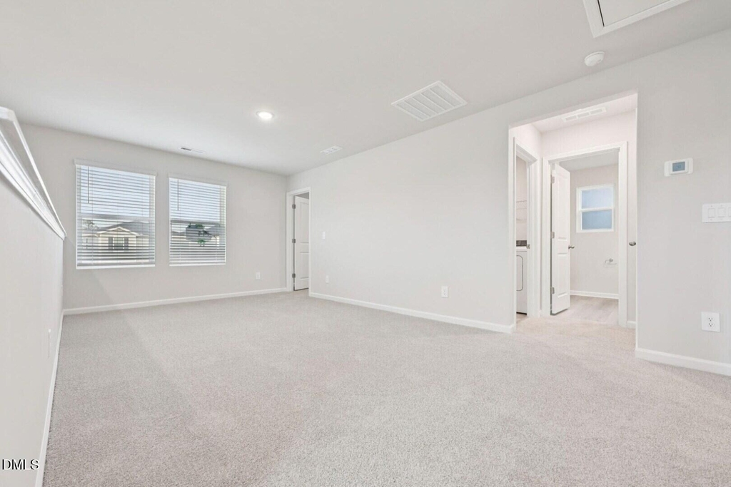 1041 Saint Lawrence Drive - Photo 8