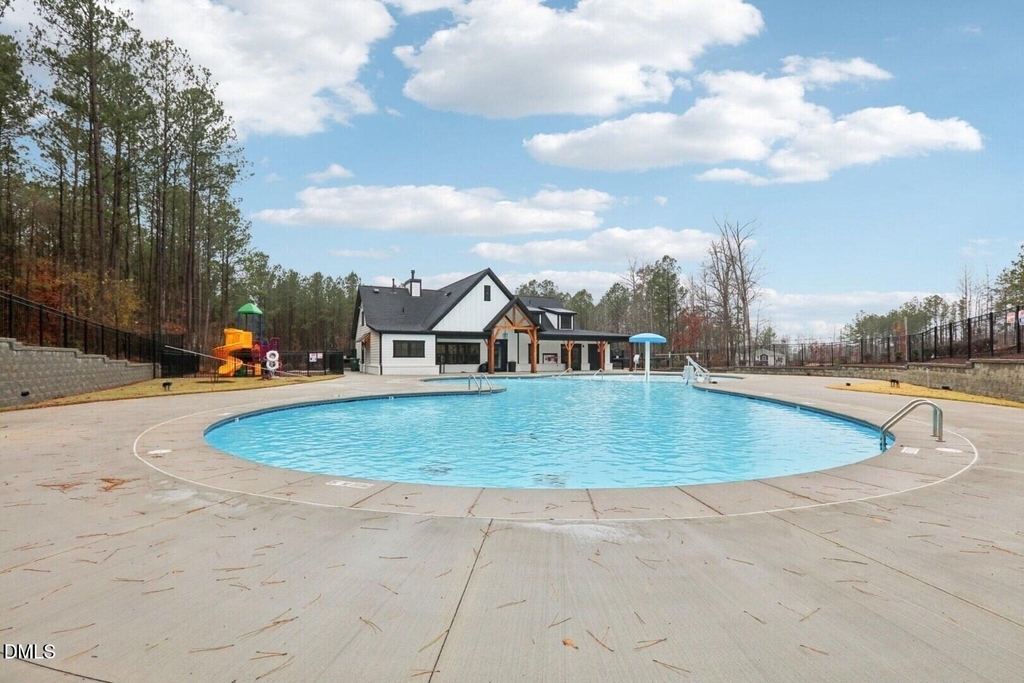 1041 Saint Lawrence Drive - Photo 33