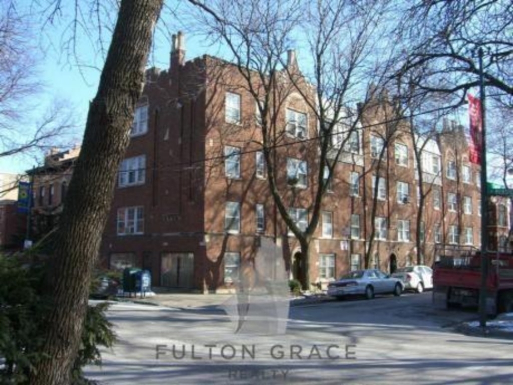 2147-51 N Fremont St - Photo 2