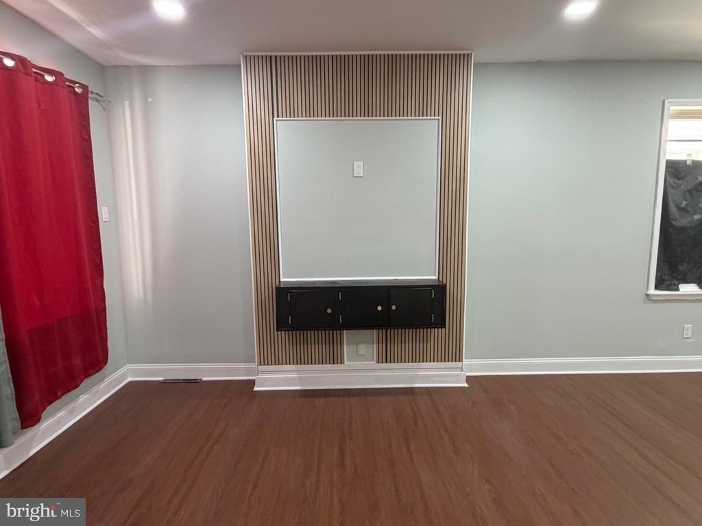 4526 E Stiles Street - Photo 5