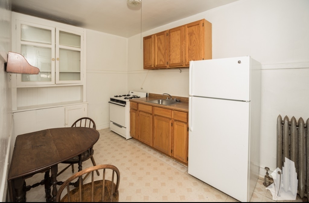 2612 W Gunnison St - Photo 7