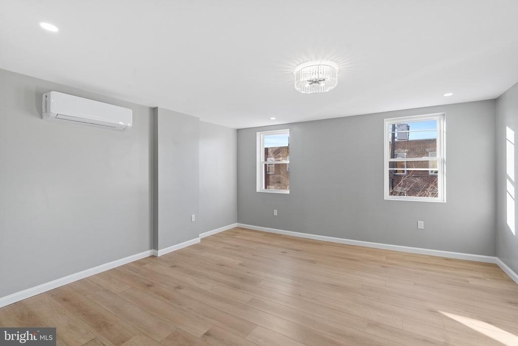 1203 Moore Street - Photo 16