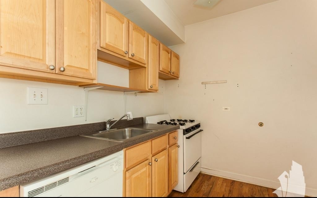 3521-29 N Broadway St - Photo 6