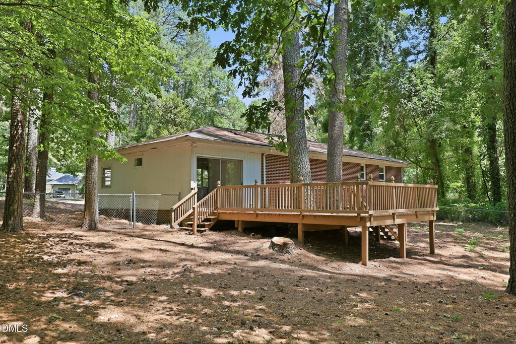 139 Windsor Circle - Photo 19