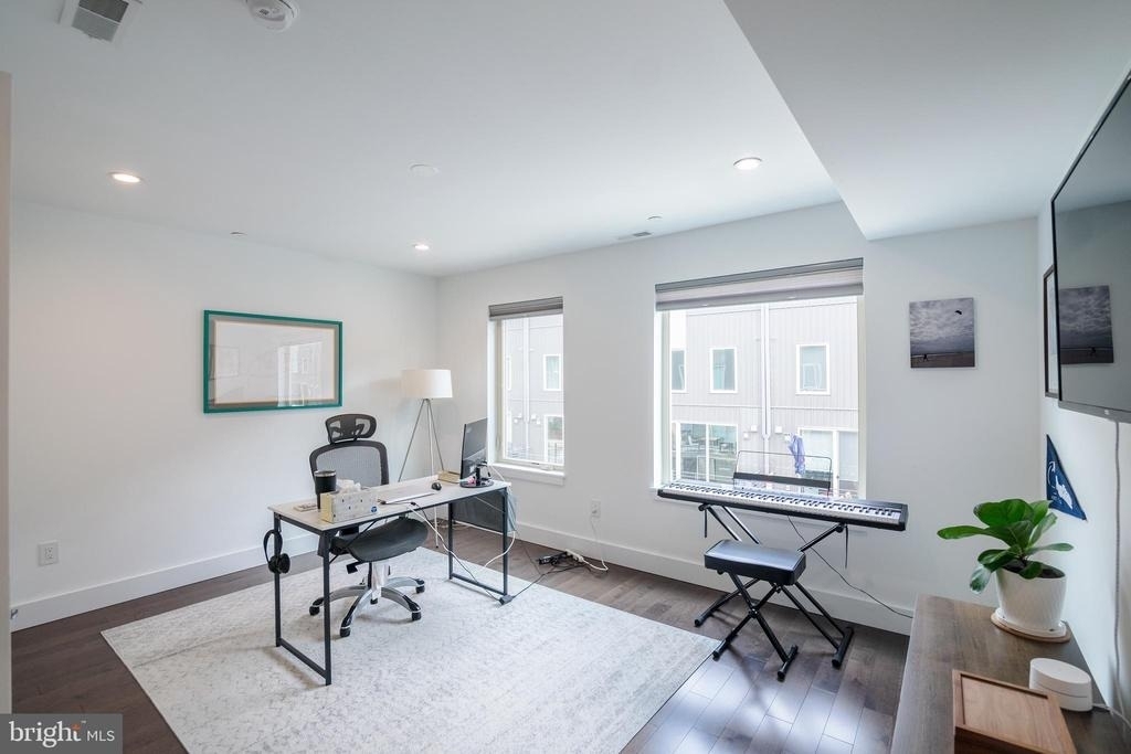1343 S Garnet Street - Photo 15