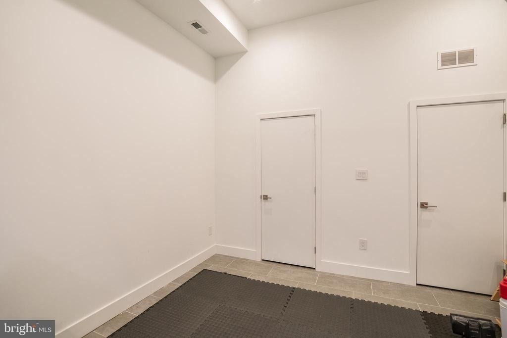 1343 S Garnet Street - Photo 6