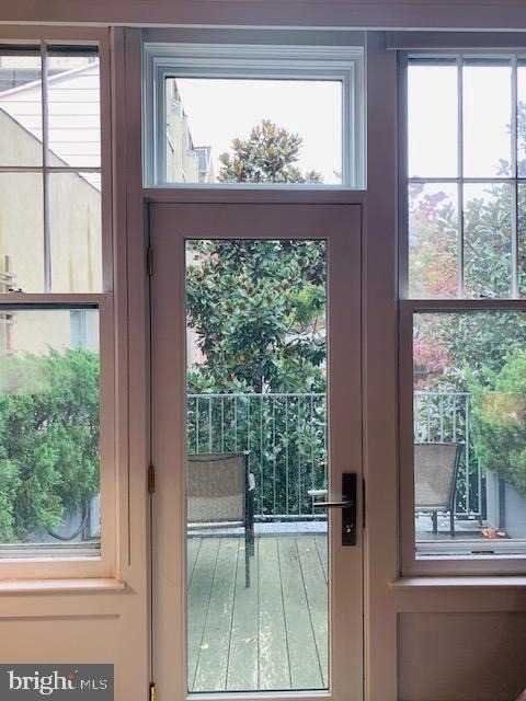 323 Pine Street - Photo 15