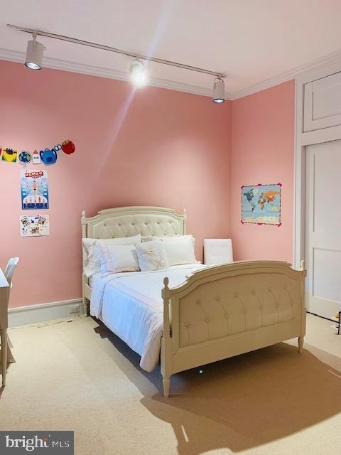 323 Pine Street - Photo 21