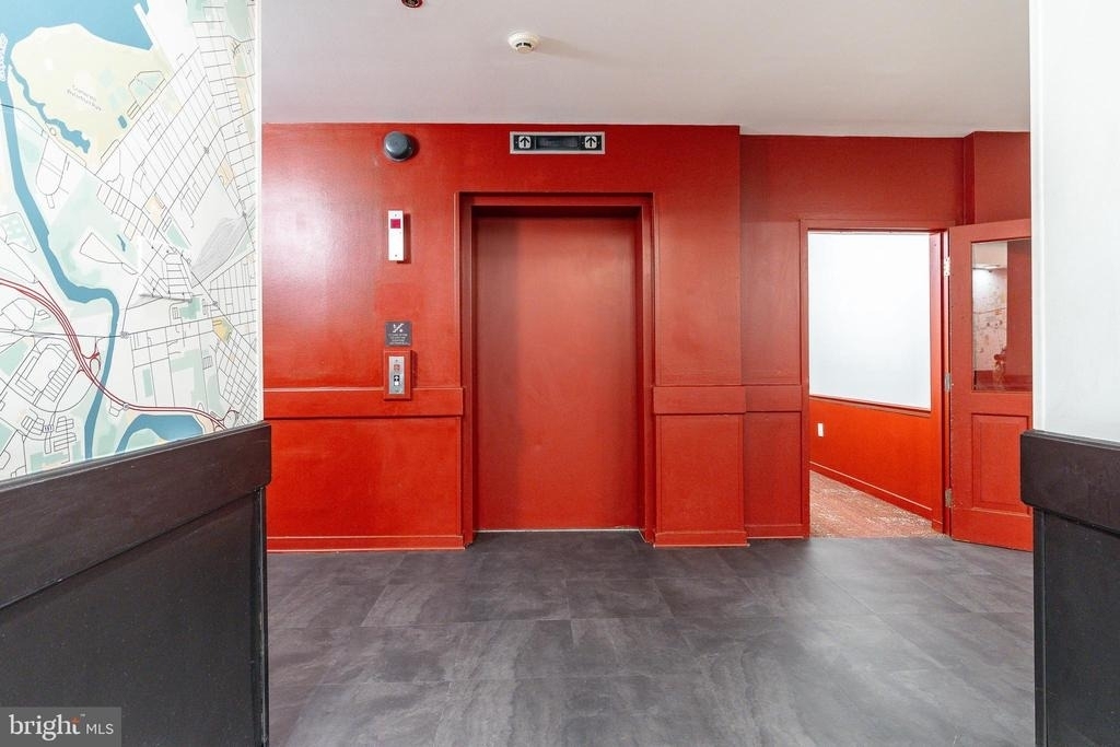 303 Vine Street - Photo 19