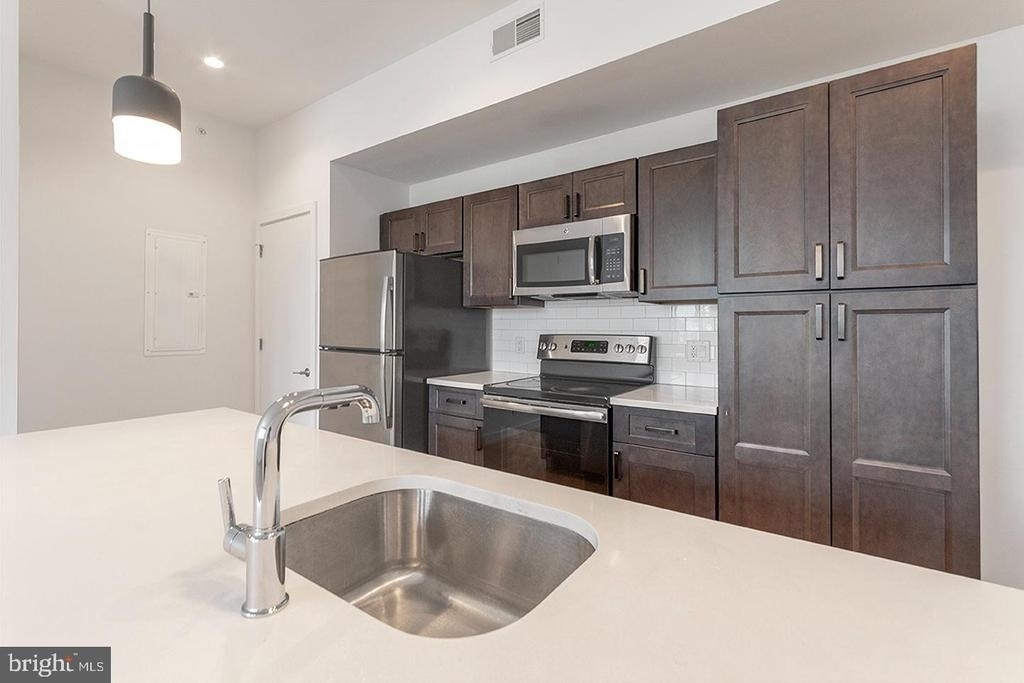 507 S 8th Street - Photo 0