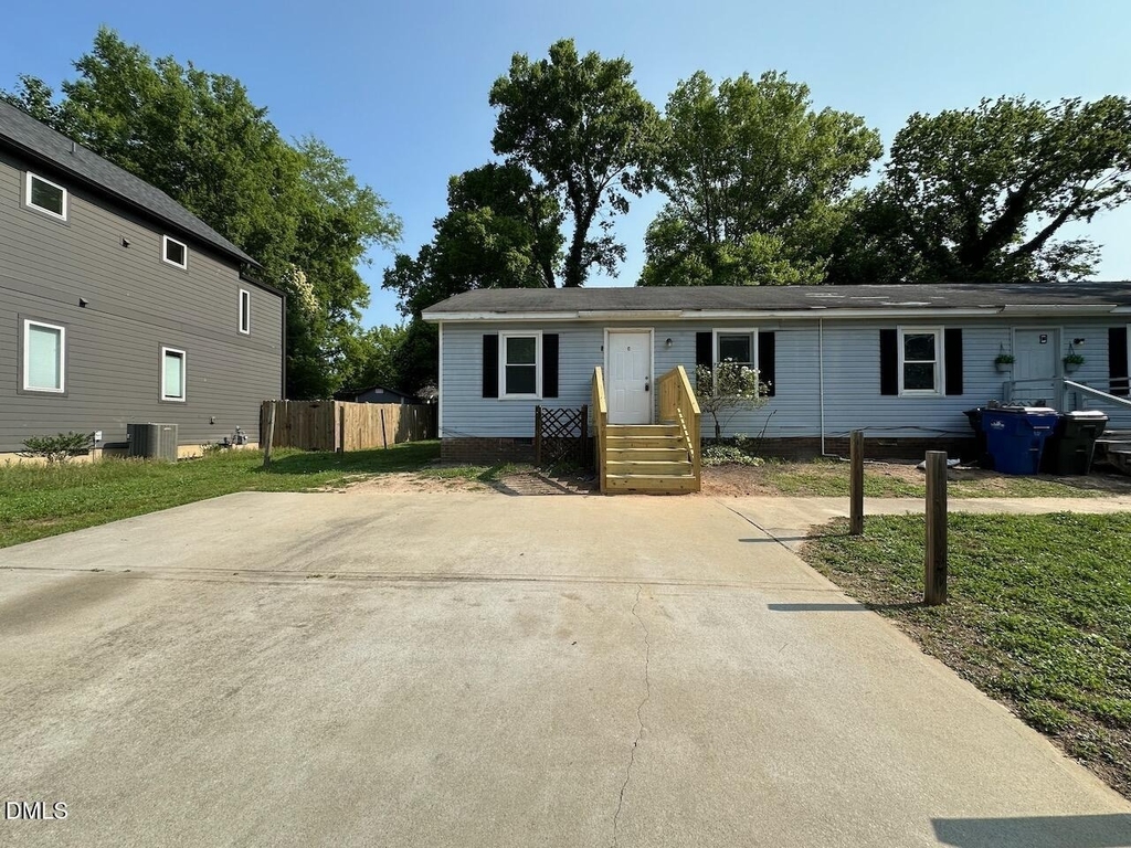 1113 Upchurch Street - Photo 1