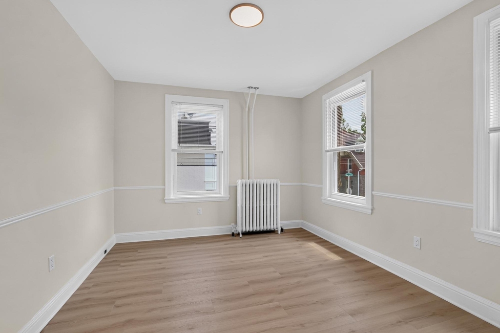 6347 Mccallum Street - Photo 9