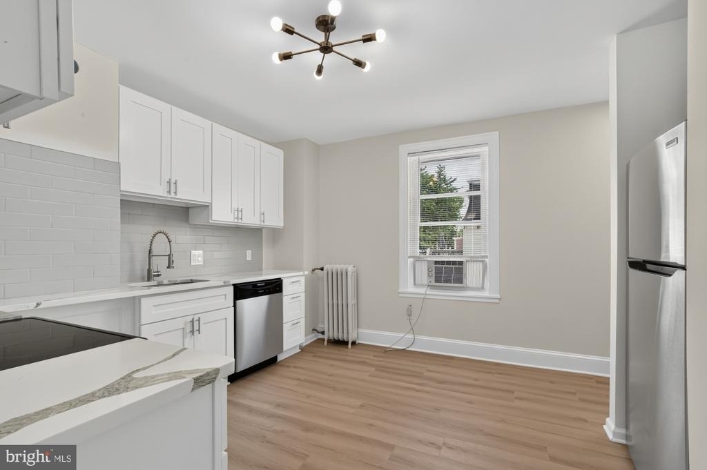 6347 Mccallum Street - Photo 2