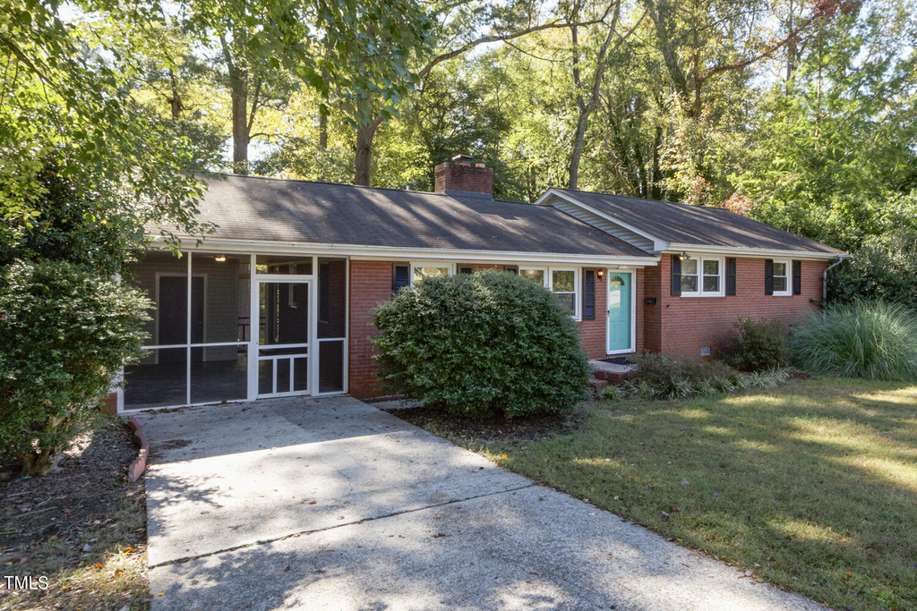 1213 Park Avenue - Photo 2