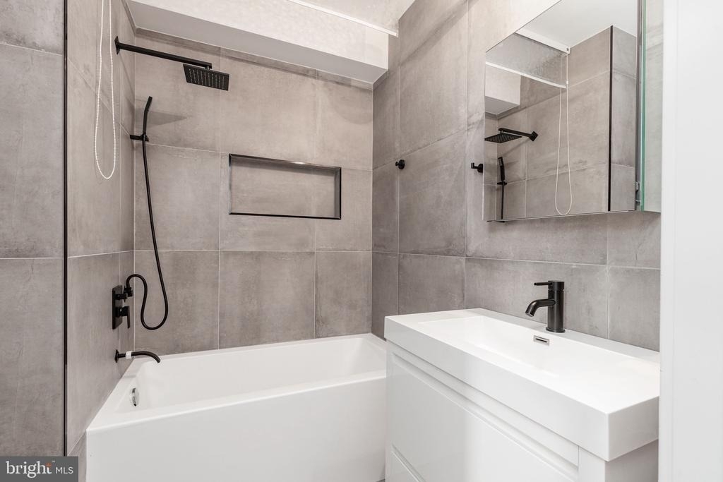 1733 Carpenter Street - Photo 25