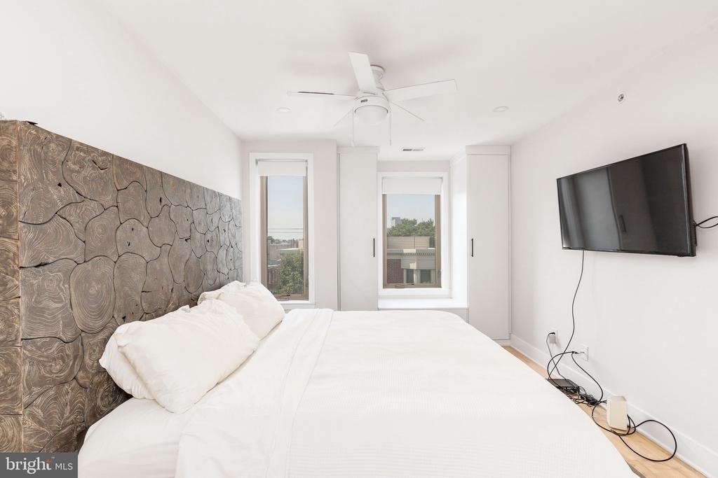 1733 Carpenter Street - Photo 16