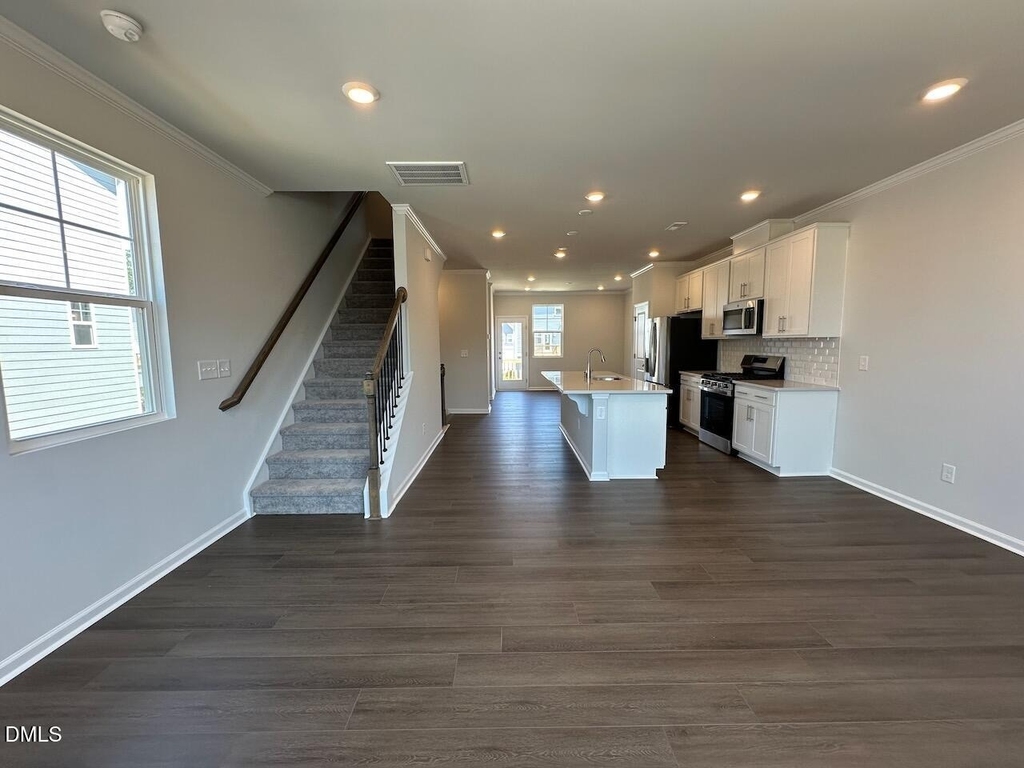 328 Carolina Spgs Boulevard - Photo 13
