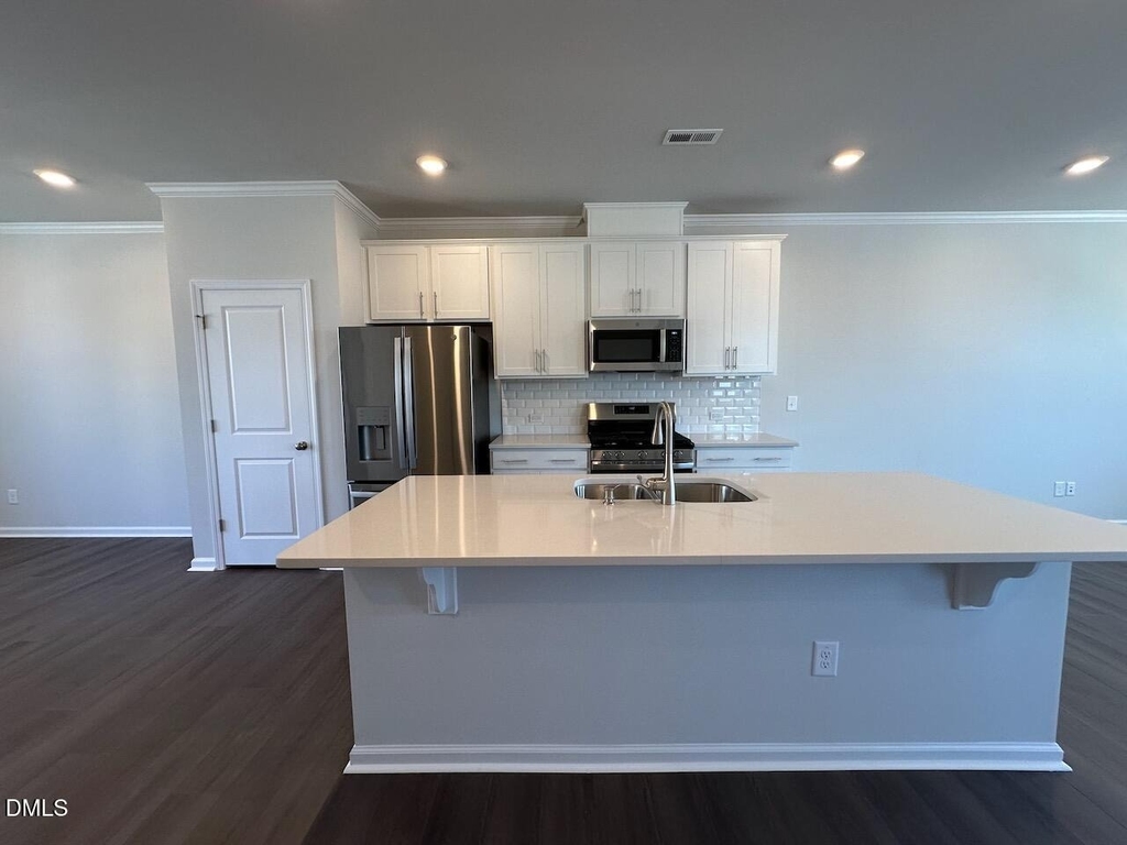 328 Carolina Springs Boulevard - Photo 6