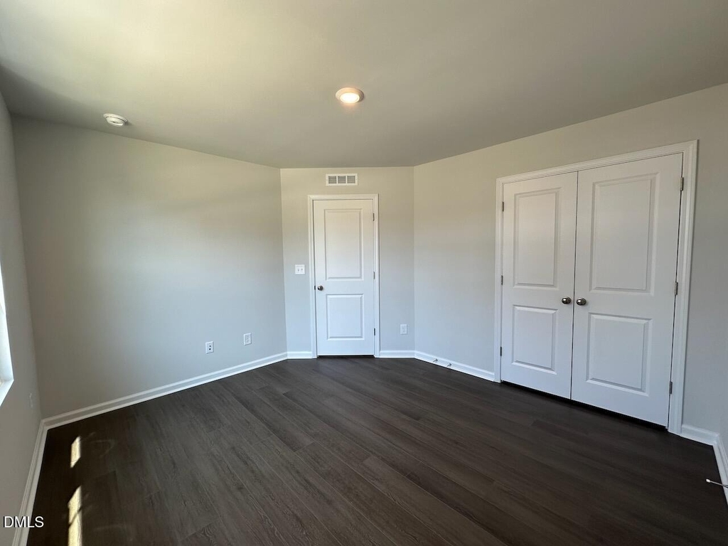 328 Carolina Spgs Boulevard - Photo 4