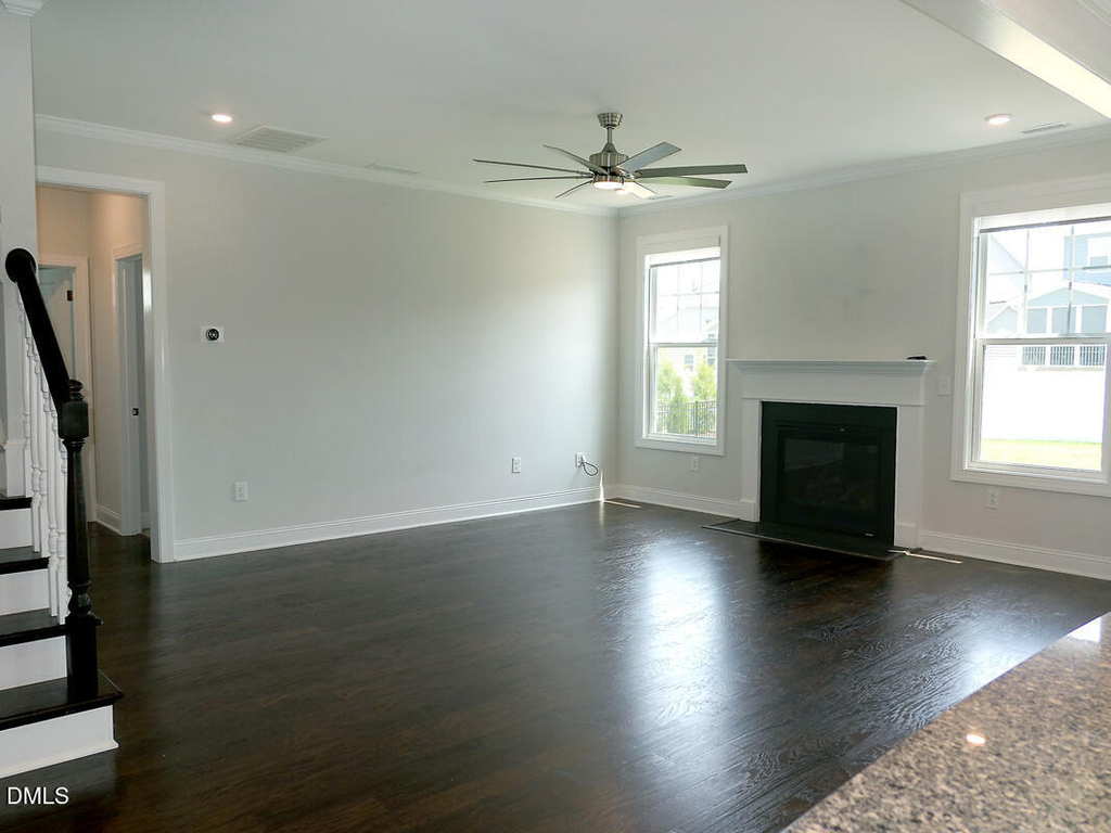 80 Two Creeks Loop - Photo 4