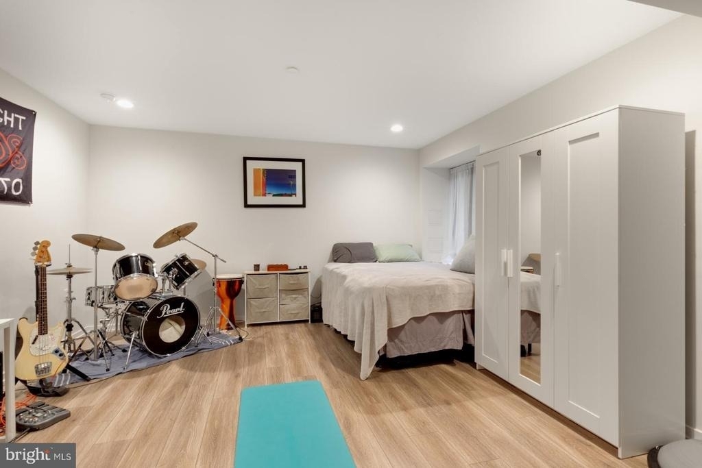 385 Martin Street - Photo 13
