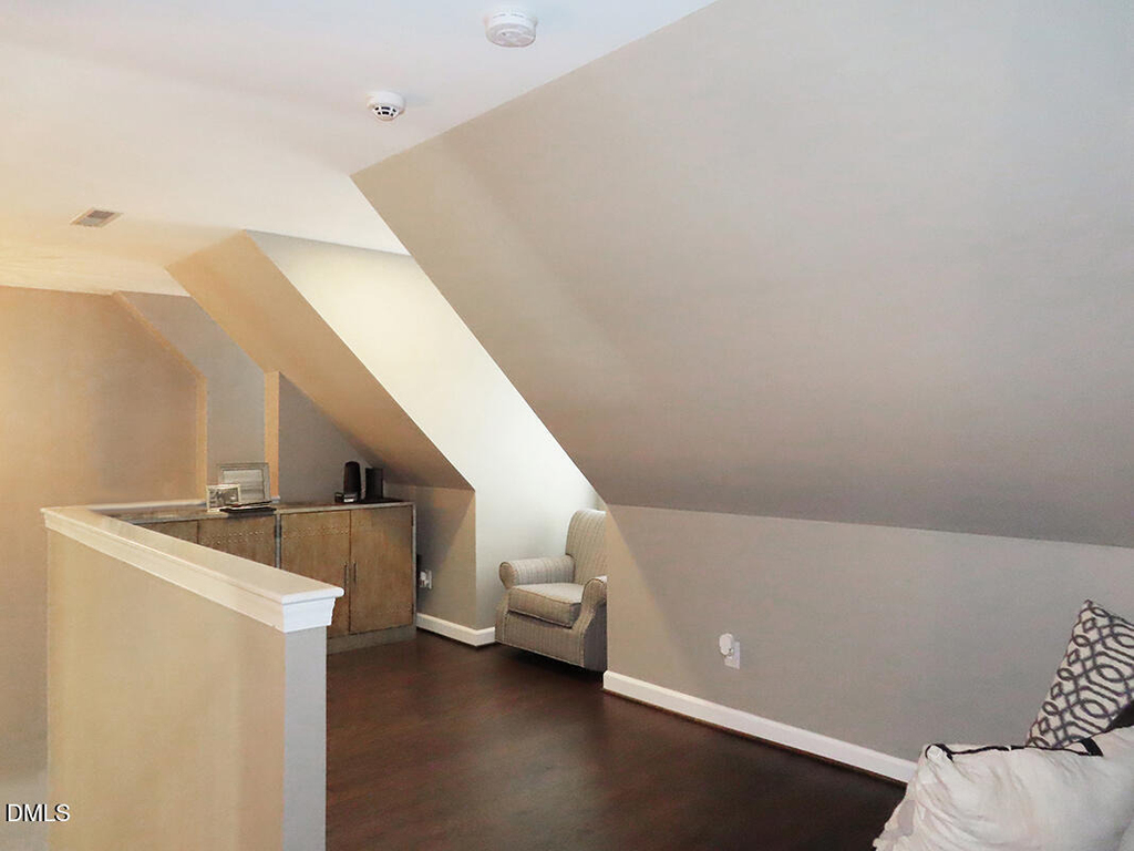 1801 Meeting Street - Photo 6