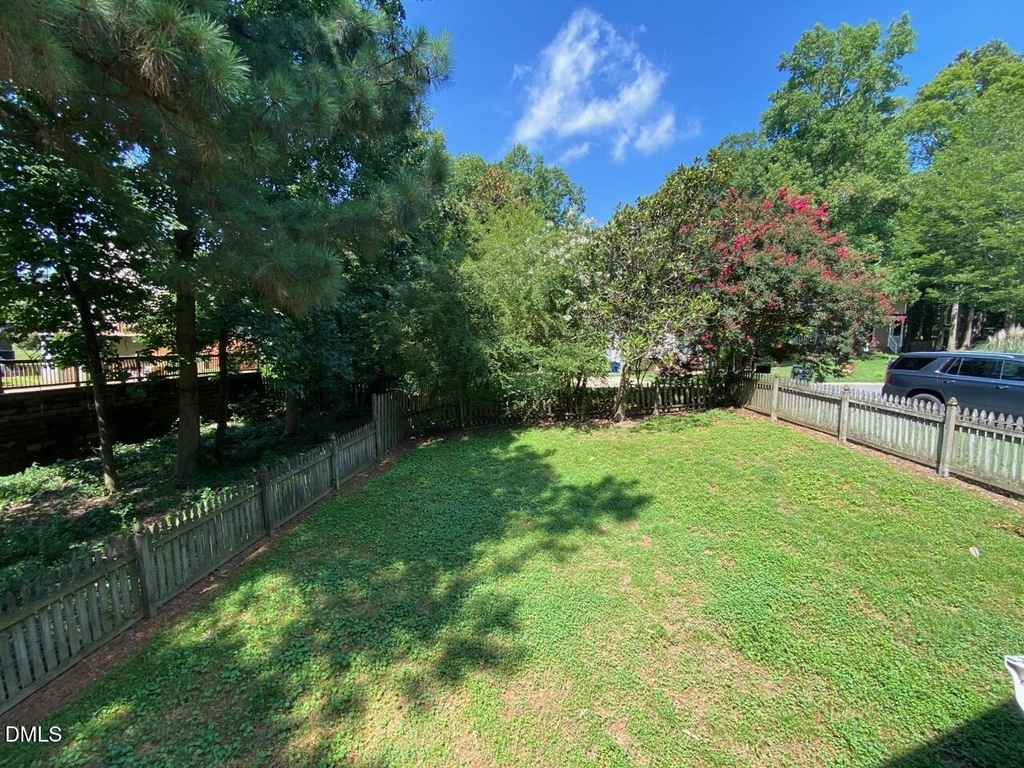 1704 Kingston Heath Way - Photo 16