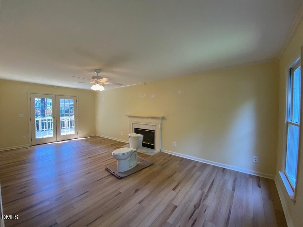1704 Kingston Heath Way - Photo 3